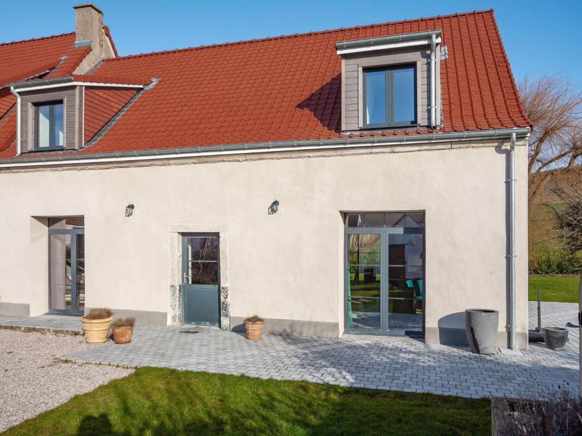 Vintage Holiday Home In Escalles With Garden Екстер'єр фото